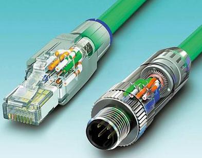 圖3 按入電纜芯、剪斷，且蓋好防護蓋：無論是RJ45還是M12連接器，它們都能夠?qū)崿F(xiàn)快速且可靠的安裝