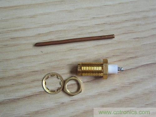 最簡單使用的天線——罐頭天線，可做正饋大鍋饋源！ 