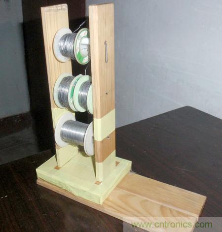 成本幾乎為零，三層錫絲架DIY