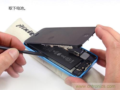 內(nèi)部能否出“彩”？“五彩機(jī)身”iPhone 5C拆解揭秘