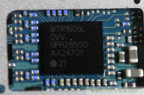 拆解4G新機(jī)索尼M35t：用料十足，易于維修