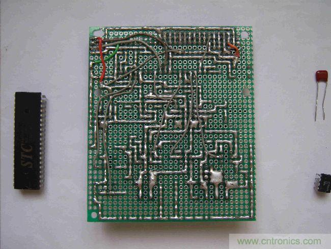 DIY集電容、電感和頻率為一體的測量儀器