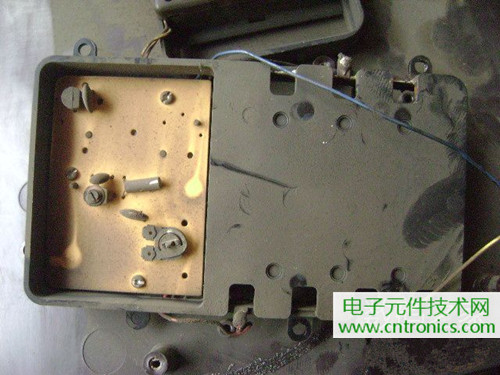 拆個老古董，日本精工石英電子掛鐘拆解