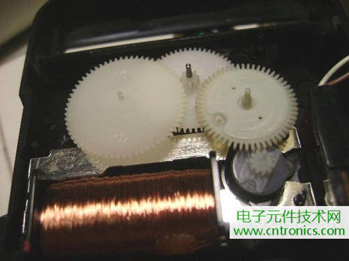 拆個老古董，日本精工石英電子掛鐘拆解