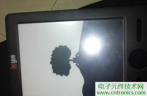 不怕摔的電紙書！一款柔性屏電子書閱讀器拆解