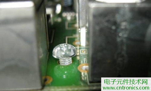 觸摸屏售價過萬？一臺工控設備觸摸屏拆解