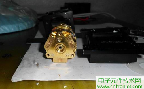 這貨一萬三？50W半導(dǎo)體激光模塊拆解