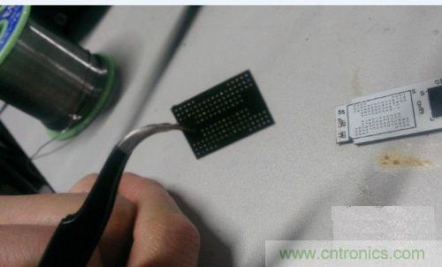 制作U盤全過程，由PCB做起
