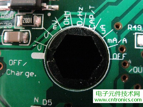 拆全球首款！安捷倫OLED手持式數(shù)字萬(wàn)用表拆解