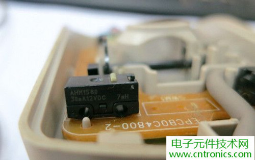 殿堂級機械鼠標拆解：嘆精致做工！