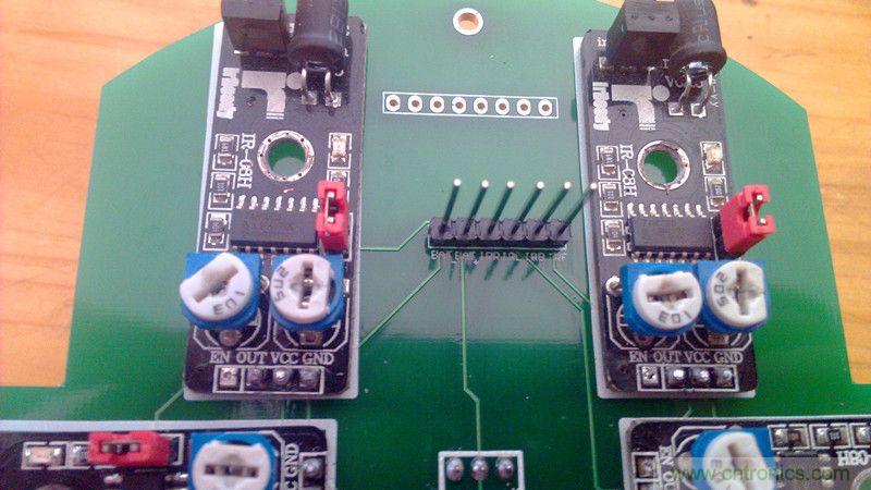牛人力作！PCB版藍(lán)牙智能小車DIY