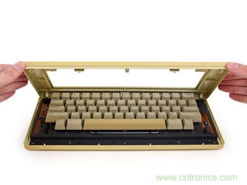 拆！古董級(jí)Macintosh 128K電腦