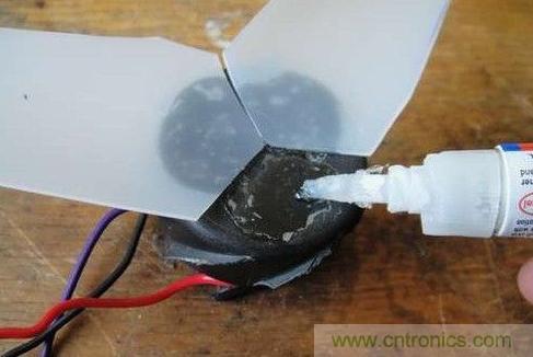 創(chuàng)意DIY！迷你風(fēng)力發(fā)電機！