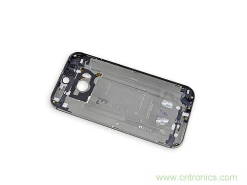 牛人強拆！新HTC One(M8)真機精密做工難修理