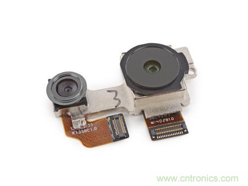 牛人強拆！新HTC One(M8)真機精密做工難修理