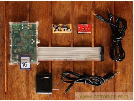 害怕圣誕節(jié)沒創(chuàng)意？看看發(fā)燒友們?cè)趺催^圣誕