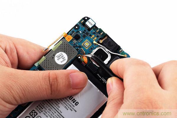拆解狂魔荼毒新機三星金屬Galaxy A5，看槽點在何方？