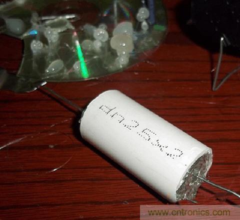 DIY：自制低成本、耐壓的50KV高壓電容