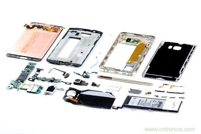 Galaxy Note5拆解，與S系列差距日漸模糊