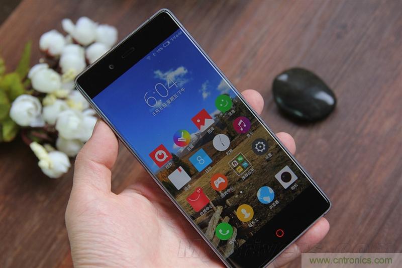 無邊框的 nubia Z9 ，一款既有驚喜，又有驚艷的智能手機(jī)