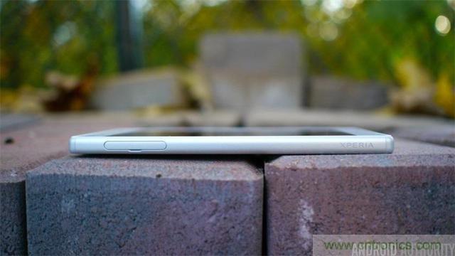 傳奇索尼，憑借Sony Xperia Z5能否在移動市場奪得一席之地？