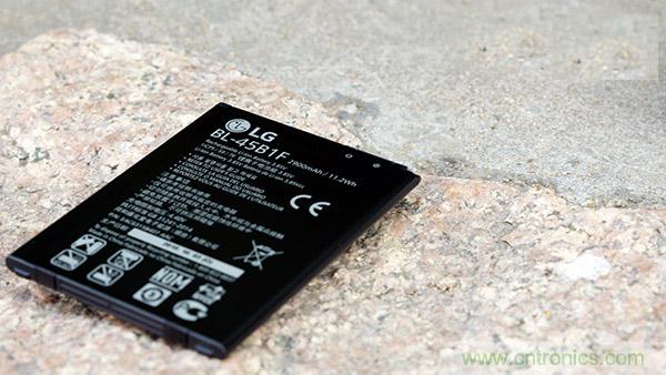 業(yè)界良心 LG V10 評(píng)測(cè):剛毅、冷峻，不失人性化
