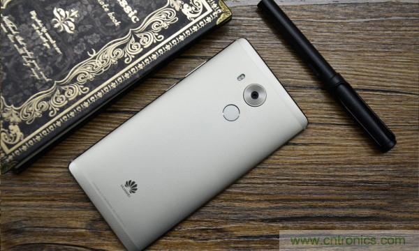新旗艦Mate 8全評(píng)測(cè)：橫空出世！能否延續(xù)一機(jī)難求？