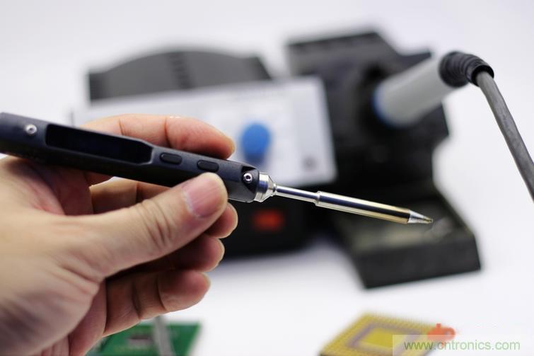 一款能喚起 70 后工程師朋友“童年趣事”的迷你電烙鐵！