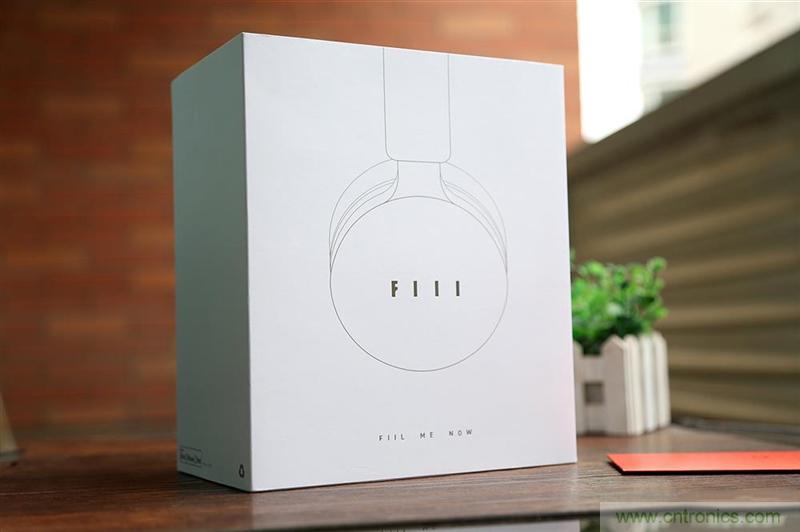 頭條哥的夢想之作！FIIL耳機能讓汪峰上頭條否？