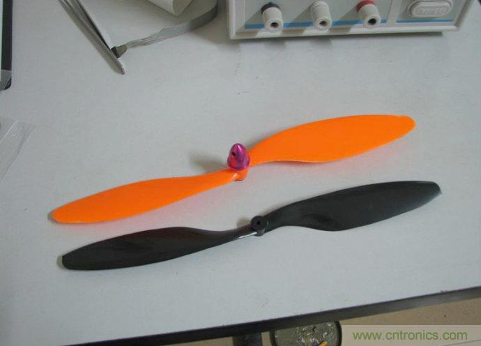 無人機 DIY 制作全過程，酷得不要不要的！