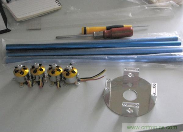 無人機 DIY 制作全過程，酷得不要不要的！