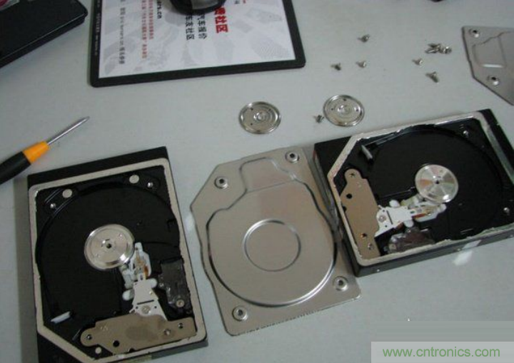 無人機 DIY 制作全過程，酷得不要不要的！