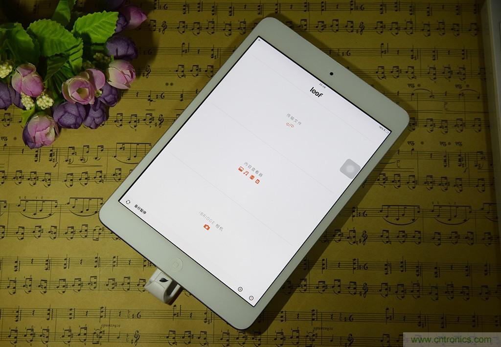 不越獄，就能隨意給iPad增容的影音娛樂利器