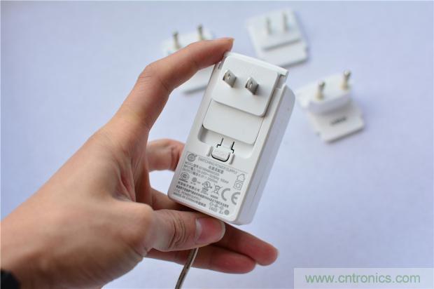 這個(gè)枕頭不僅能挽救睡眠還能挽救婚姻！