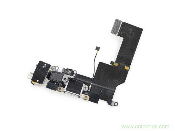 有什么地方沒有變？iPhone SE真機拆解