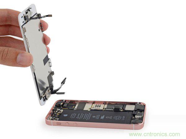 有什么地方沒有變？iPhone SE真機拆解