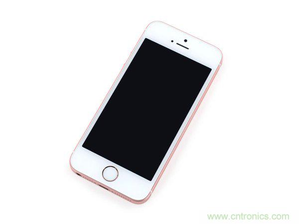 有什么地方沒有變？iPhone SE真機拆解