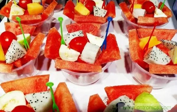 手機單鏡頭和雙鏡頭設計有什么區(qū)別？