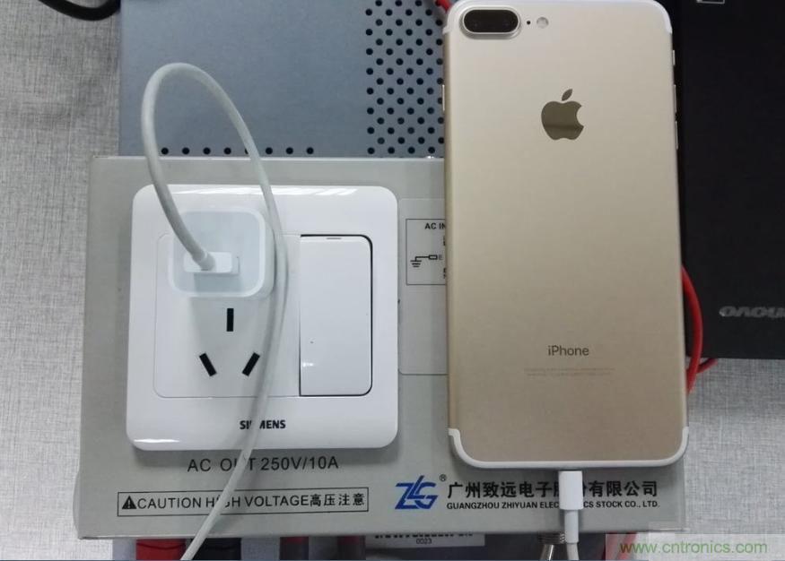 “瘋7”手機(jī)充電實(shí)測(cè)：為何沿用傳統(tǒng)充電模式？