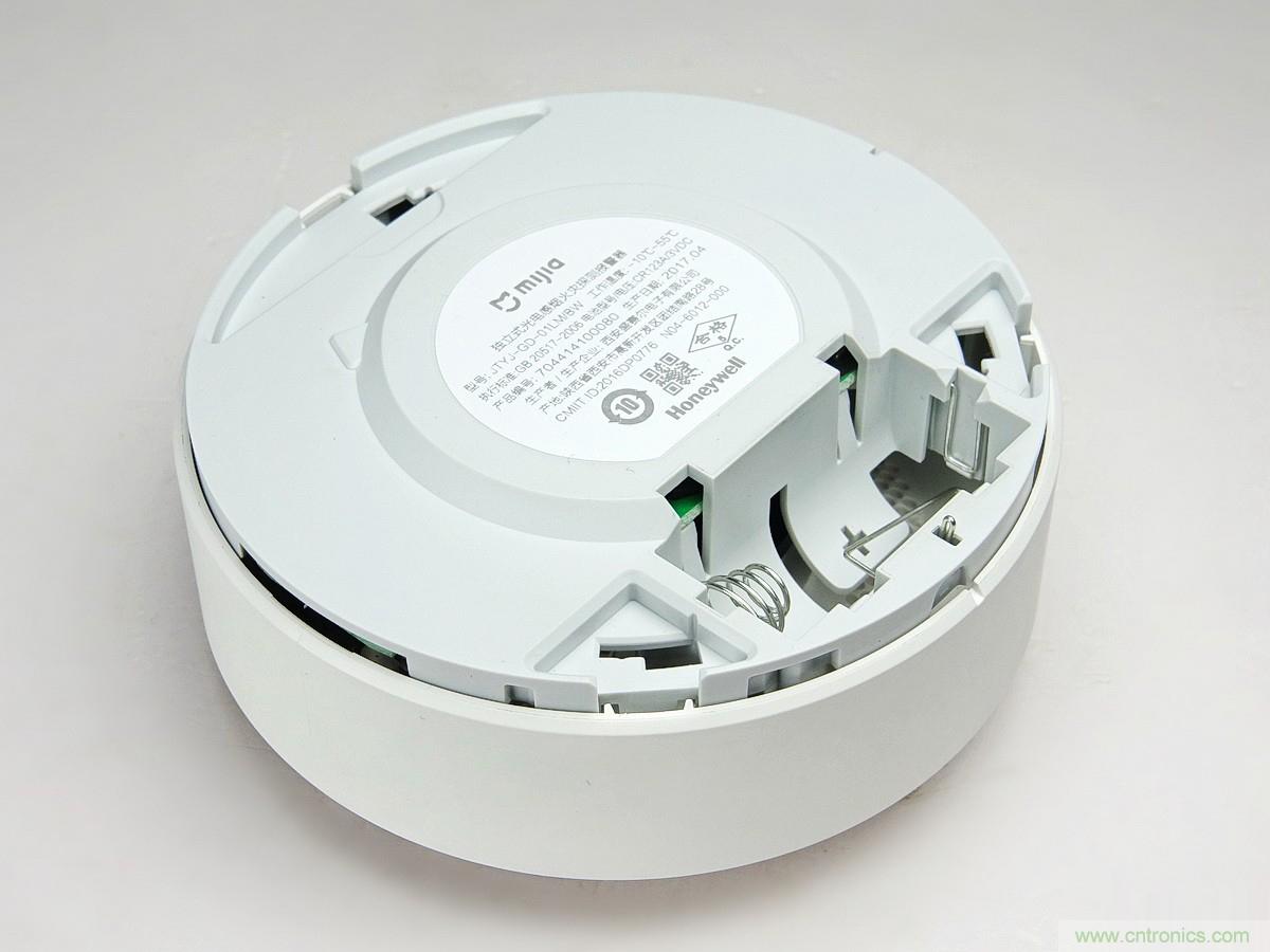 小米煙霧報警器拆解：一顆電池可用五年是如何做到的？