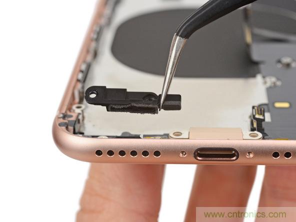 iPhone 8首拆：無線充電版本的iPhone 7？