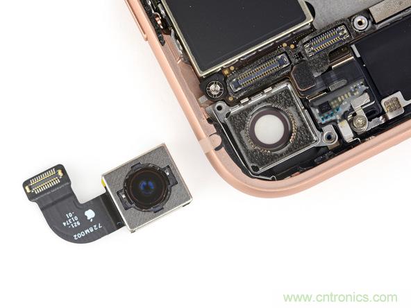 iPhone 8首拆：無線充電版本的iPhone 7？