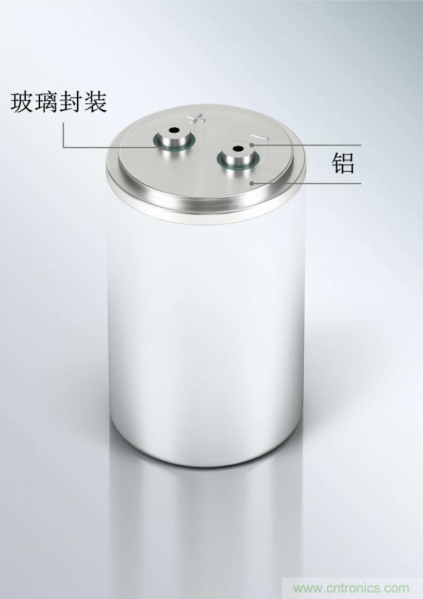 世界首創(chuàng)玻璃鋁密封端子，可大幅提升電容性能