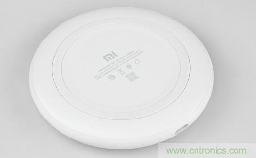 拆解對比：系出同門，小米、紫米無線充電器的差別有多大？