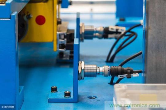 感應(yīng)電容超聲波，你都知道這些傳感器多大區(qū)別嗎？