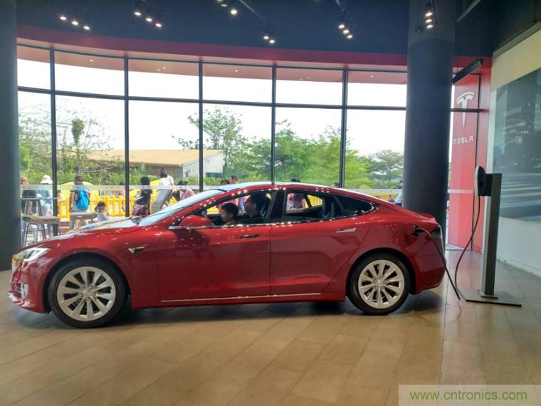 特斯拉一季度交付報(bào)告出爐，產(chǎn)能危機(jī)變需求危機(jī)？