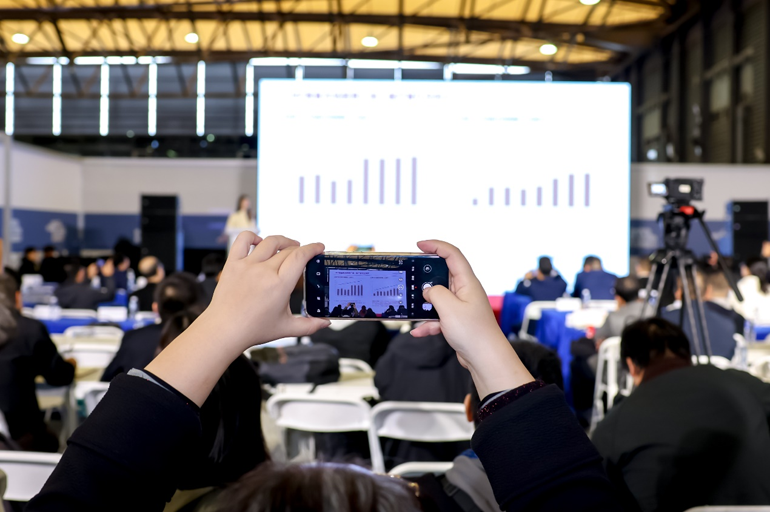 2025中國IC獨角獸論壇滬上啟幕，賦能半導(dǎo)體產(chǎn)業(yè)新未來